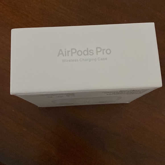 Brand new Apple Air pods box pack - Picture 3 of 5